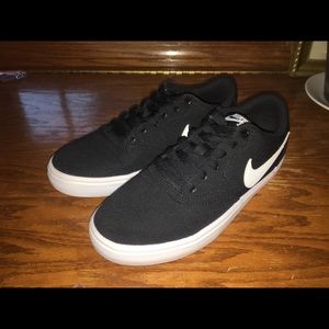 Nike SB Solarsoft Shoes